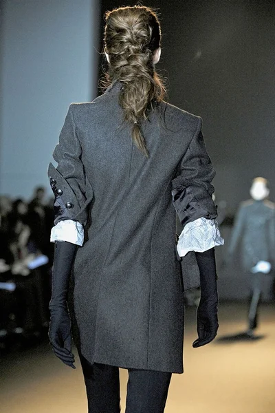 Look 5